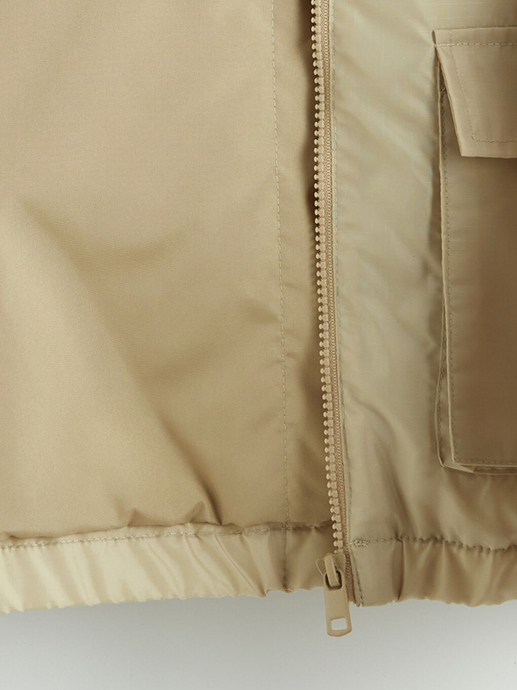 Haki Kapüşonlu Erkek Çocuk Yağmurluk-2