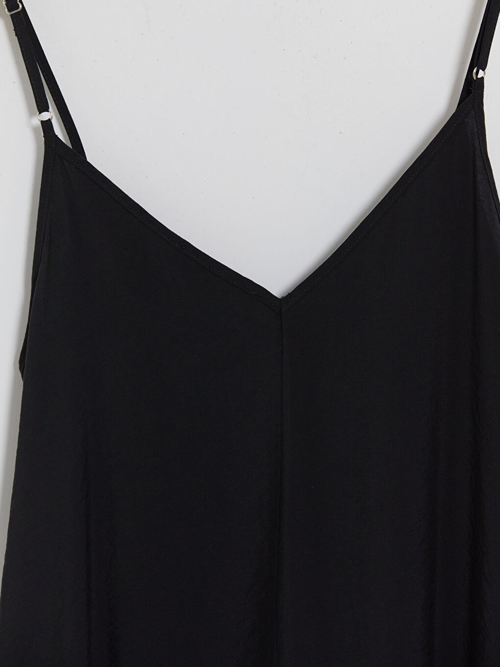 Siyah Modal Karışımlı İp Askılı Elbise-2