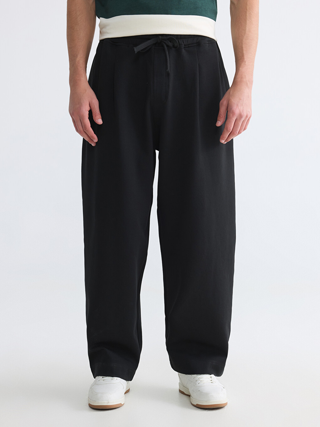 Relaxed Fit Men's Sweatpants-1