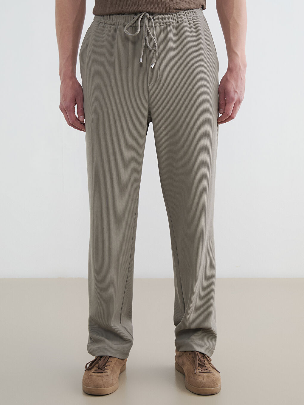 Yeşil Standart Kalıp Erkek Dokulu Pantolon-1