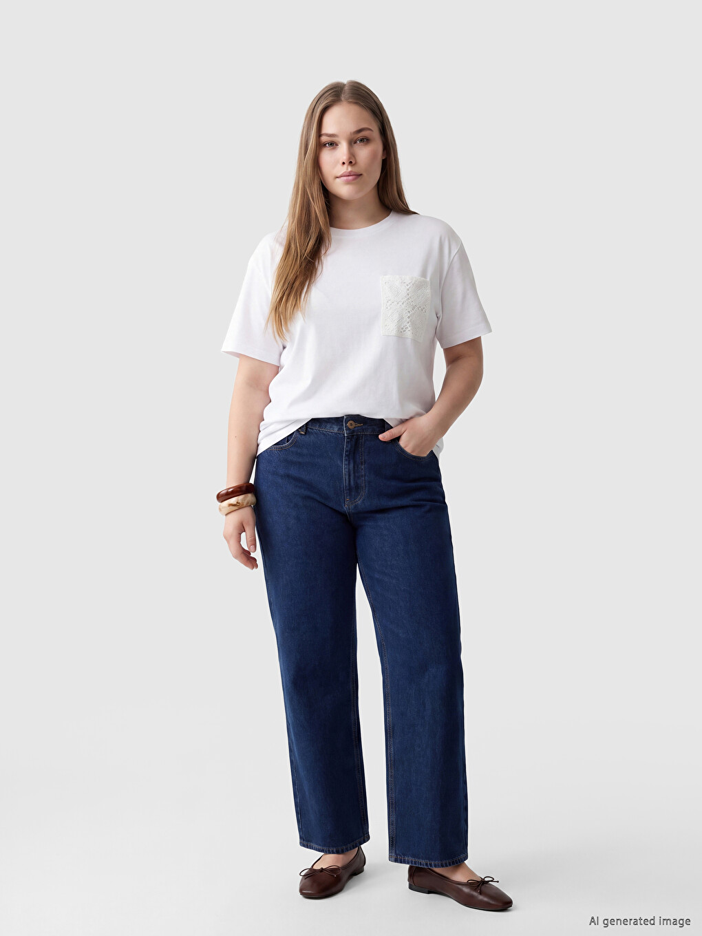 Bluza sa okruglim izrezom, čipkom i džepovima-1
