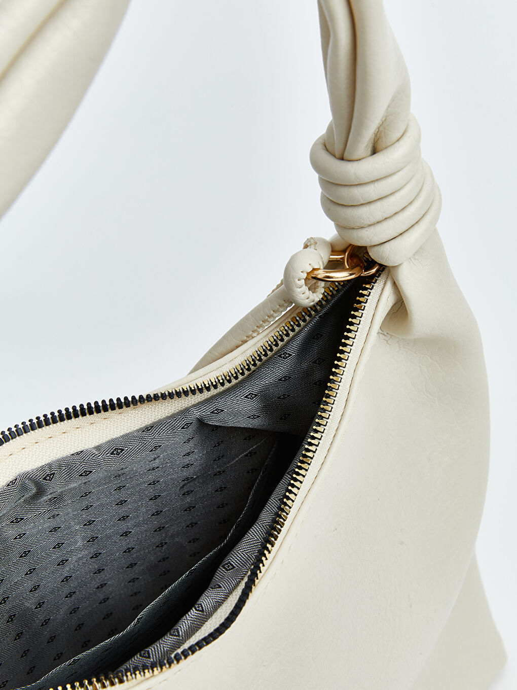 Bej Deri Görünümlü Kadın Omuz Çantası-3