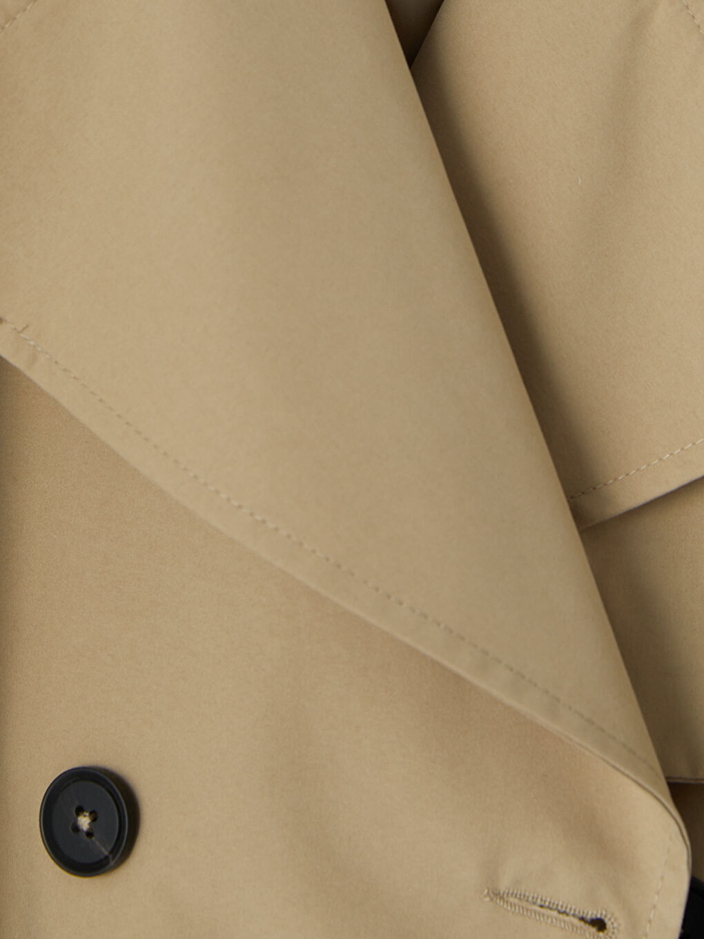 Bej Kruvaze Yaka Oversize Kadın Trençkot-2