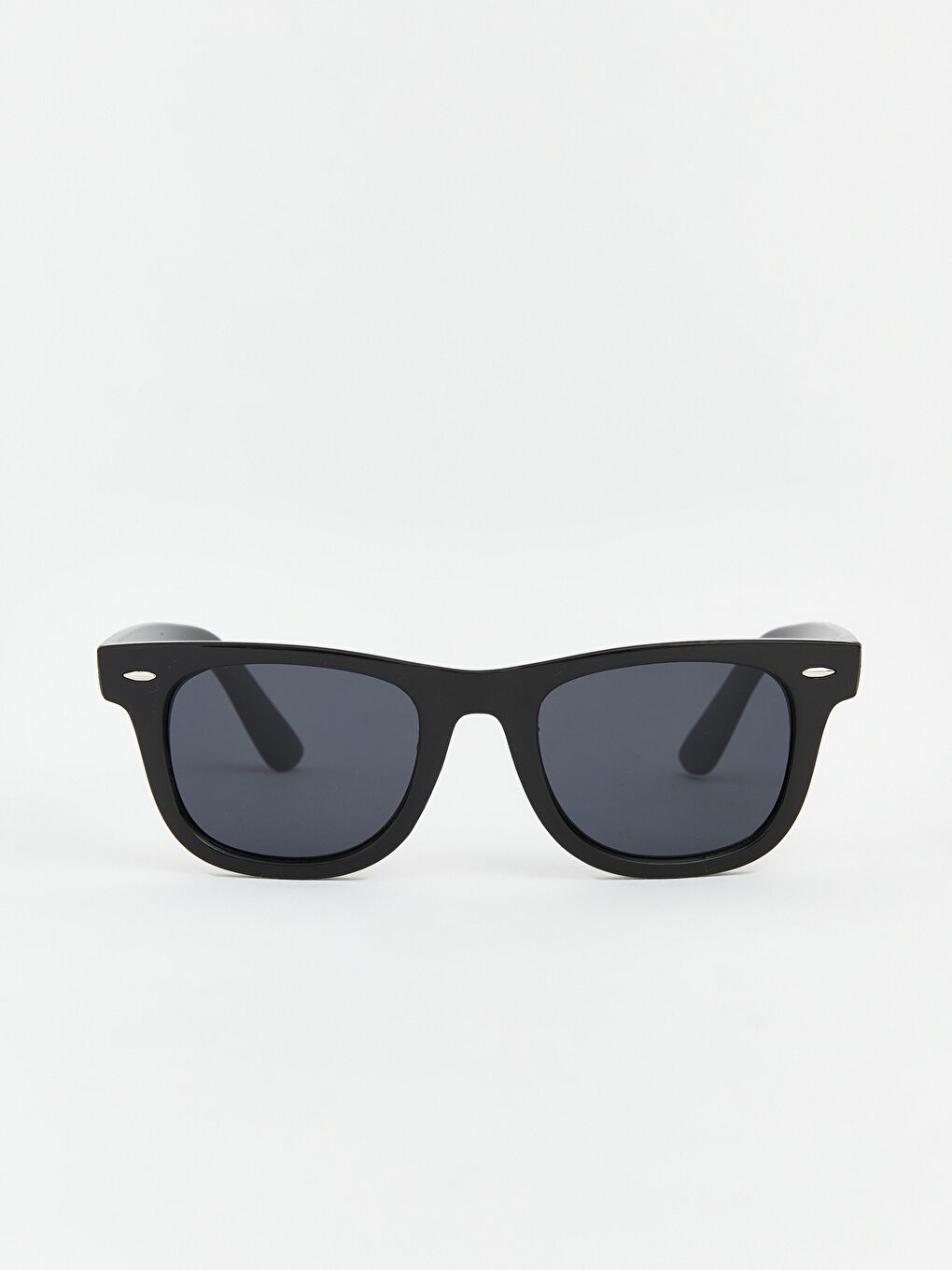 Siyah Renkli Camlı Erkek Güneş Gözlüğü