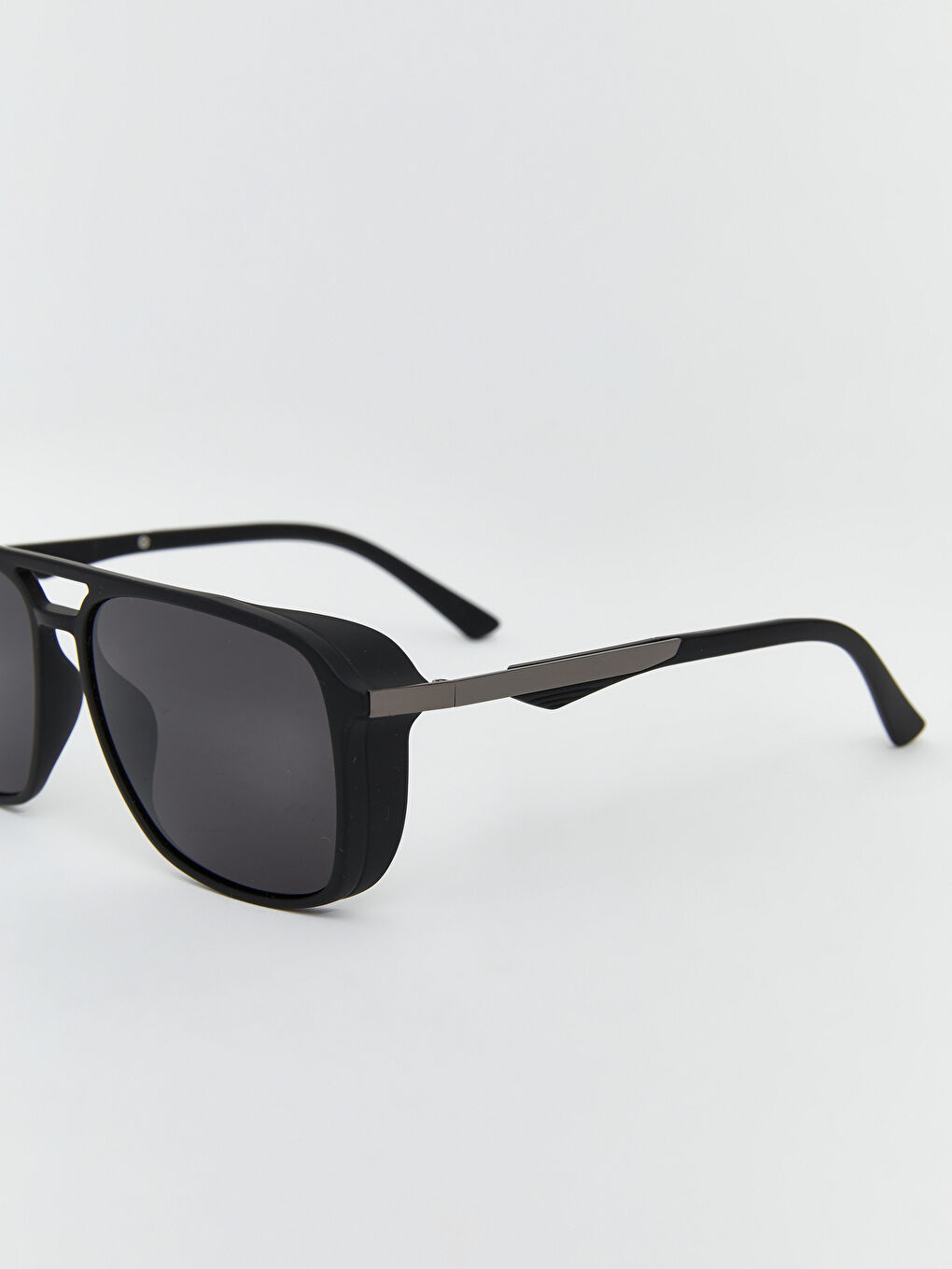 Siyah Renkli Camlı Erkek Güneş Gözlüğü-3