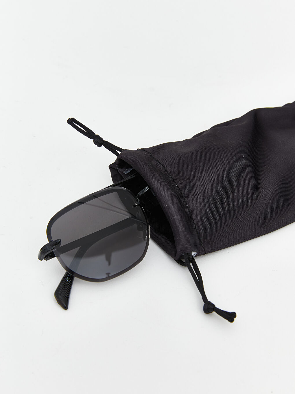 Siyah Renkli Camlı Erkek Güneş Gözlüğü-4