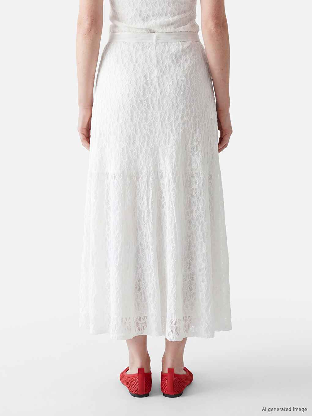 Woman White Skirt-3