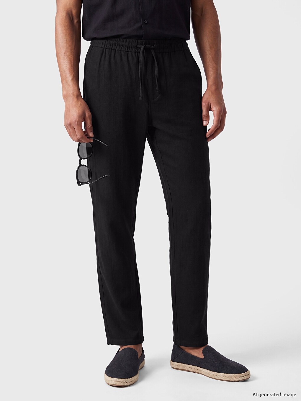 Siyah Regular Fit Armürlü Erkek Pantolon