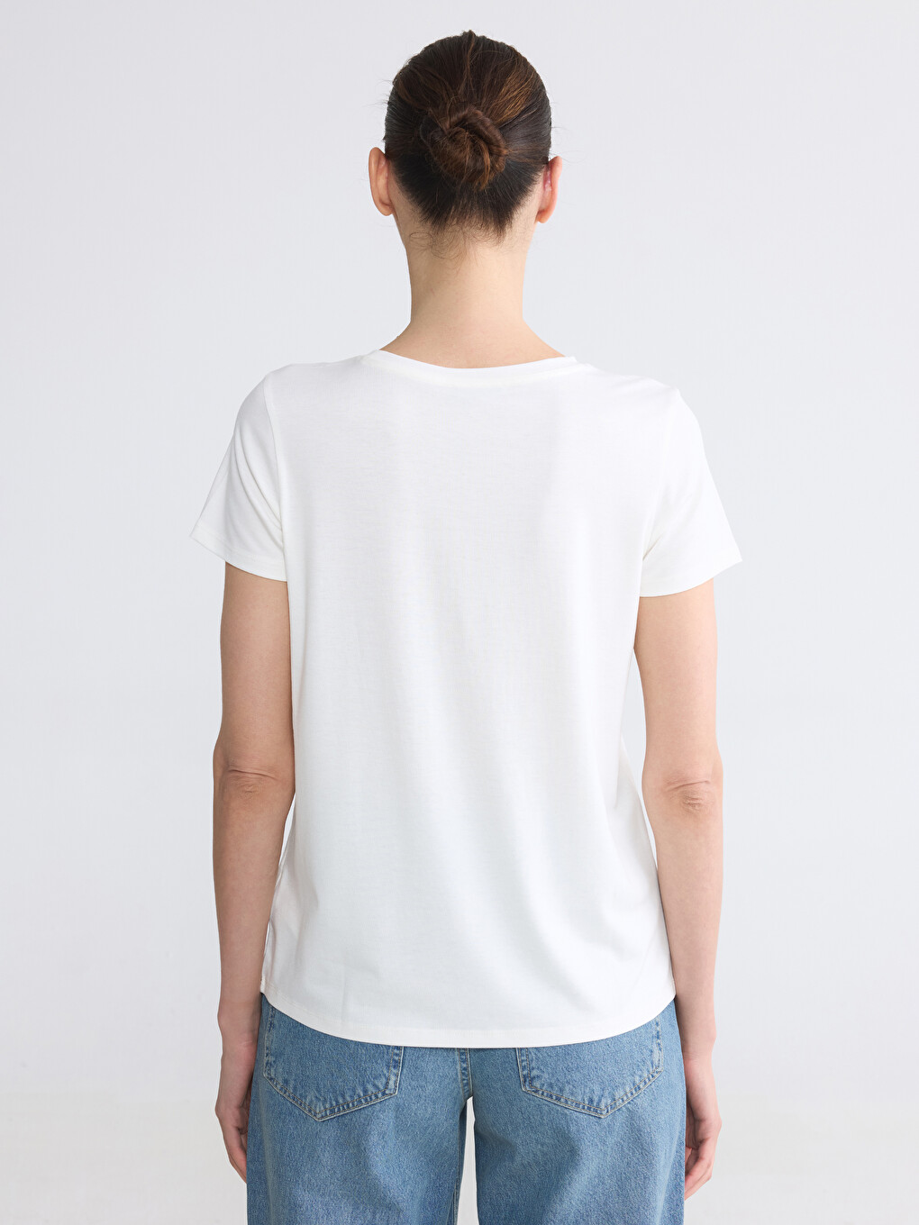 Crew Neck Embroidered Women's T-shirt-3