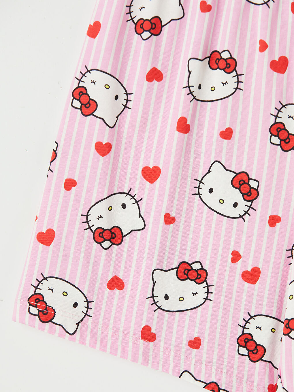Ekru Hello Kitty Baskılı Kız Çocuk Şortlu Pijama Takımı-6