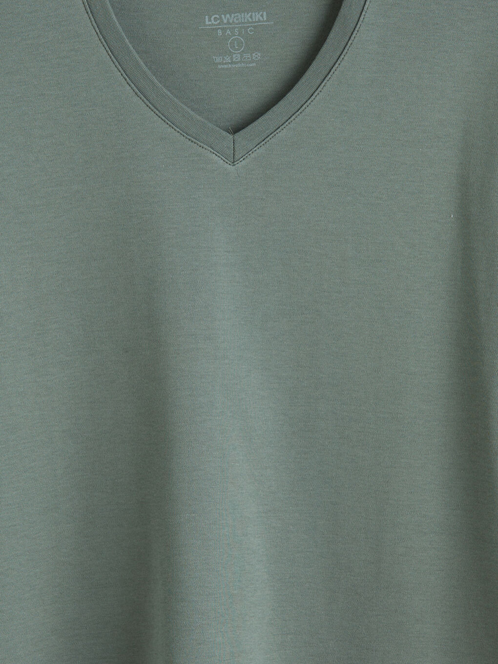 Yeşil V Yaka Erkek Tişört-1