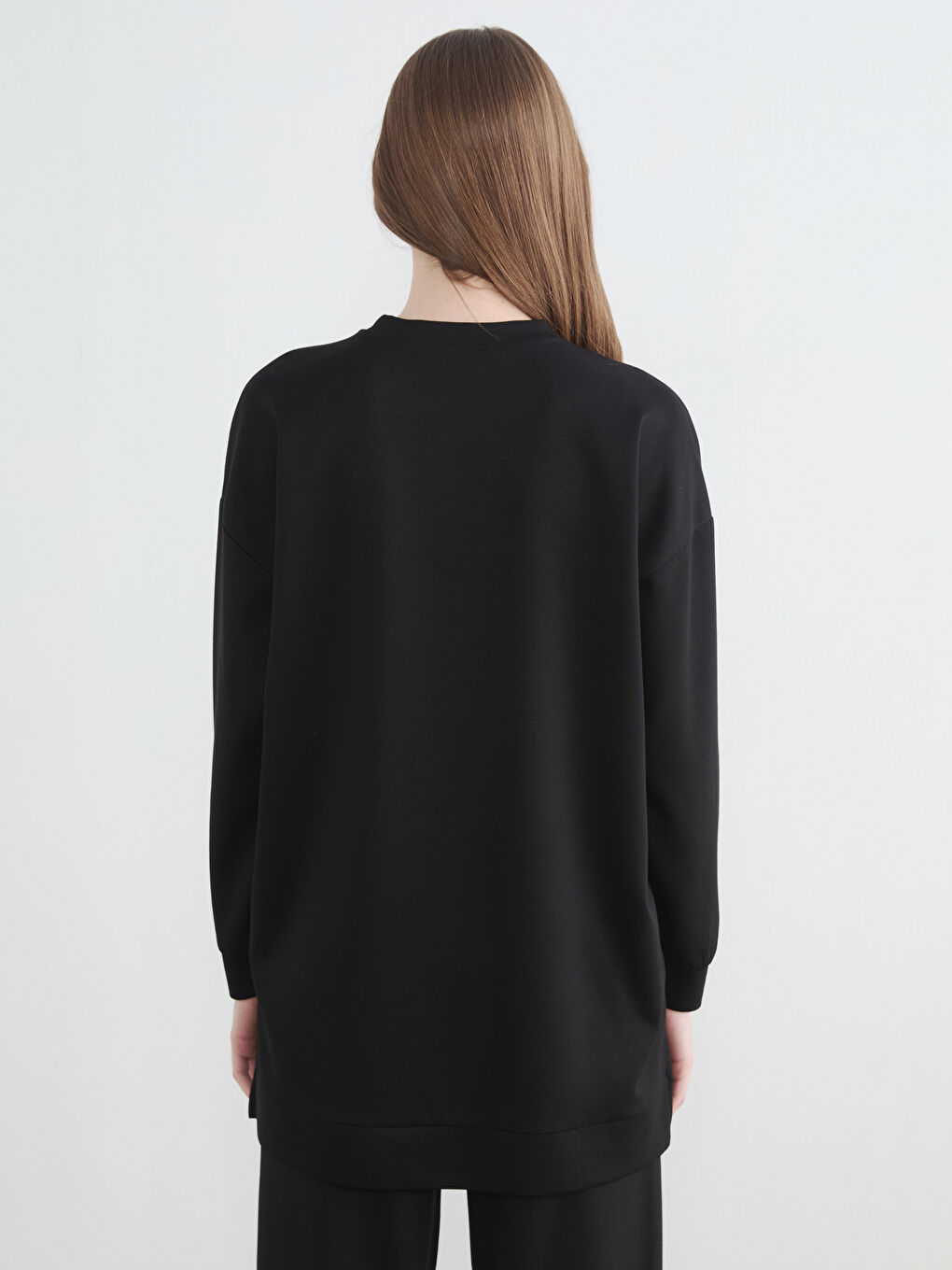 Siyah Bisiklet Yaka Kadın Sweatshirt Tunik-3
