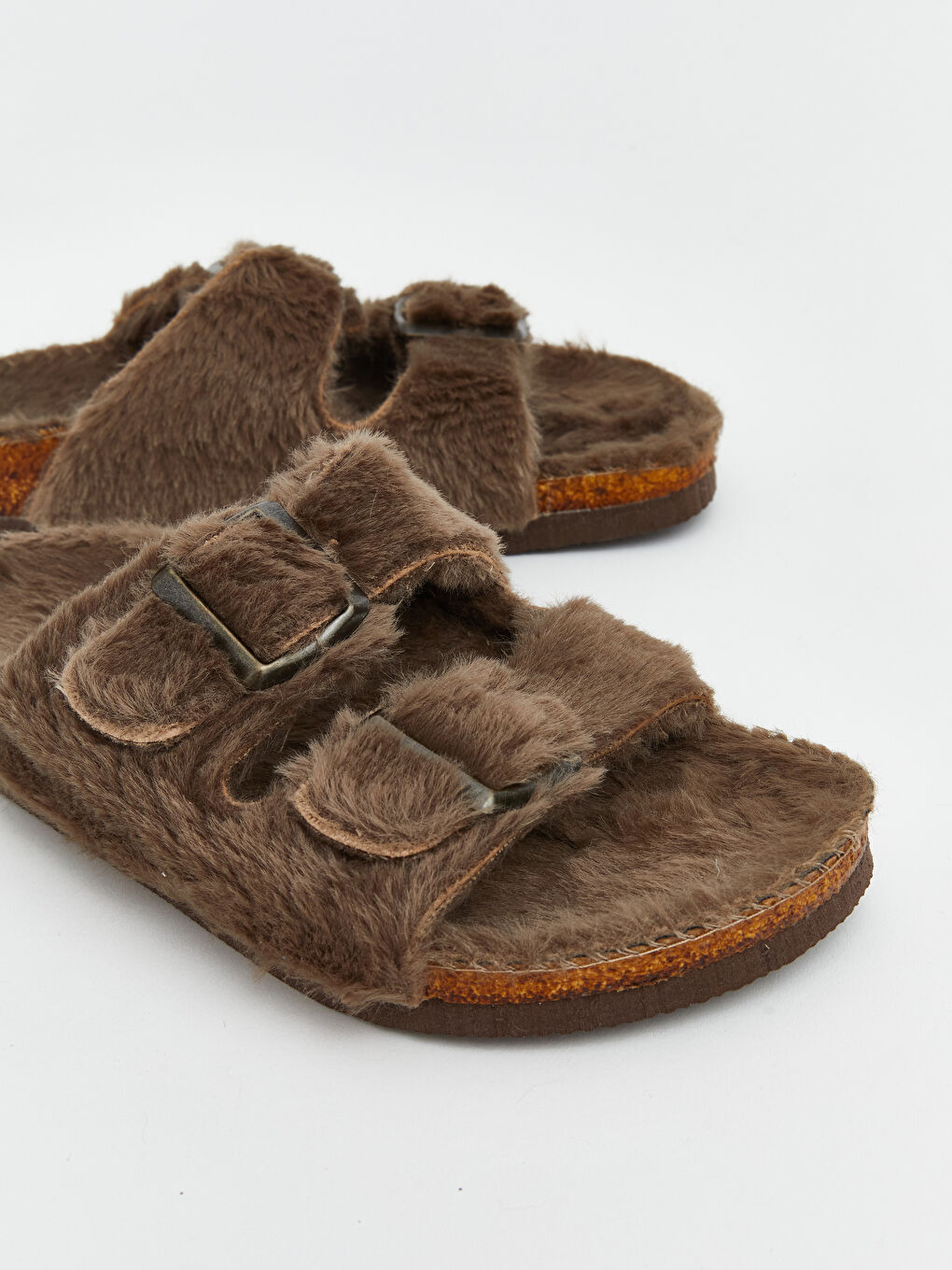 Kahverengi Çift Bantlı Pelüş Kadın Terlik-2