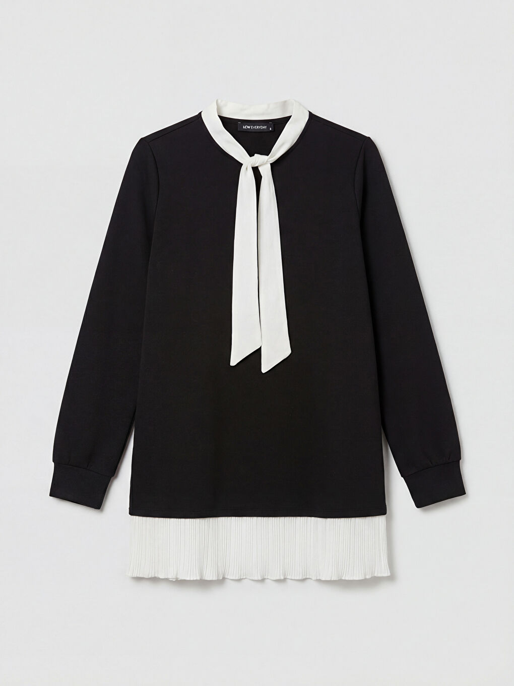 Siyah Fular Yaka Soft Touch Kadın Tunik