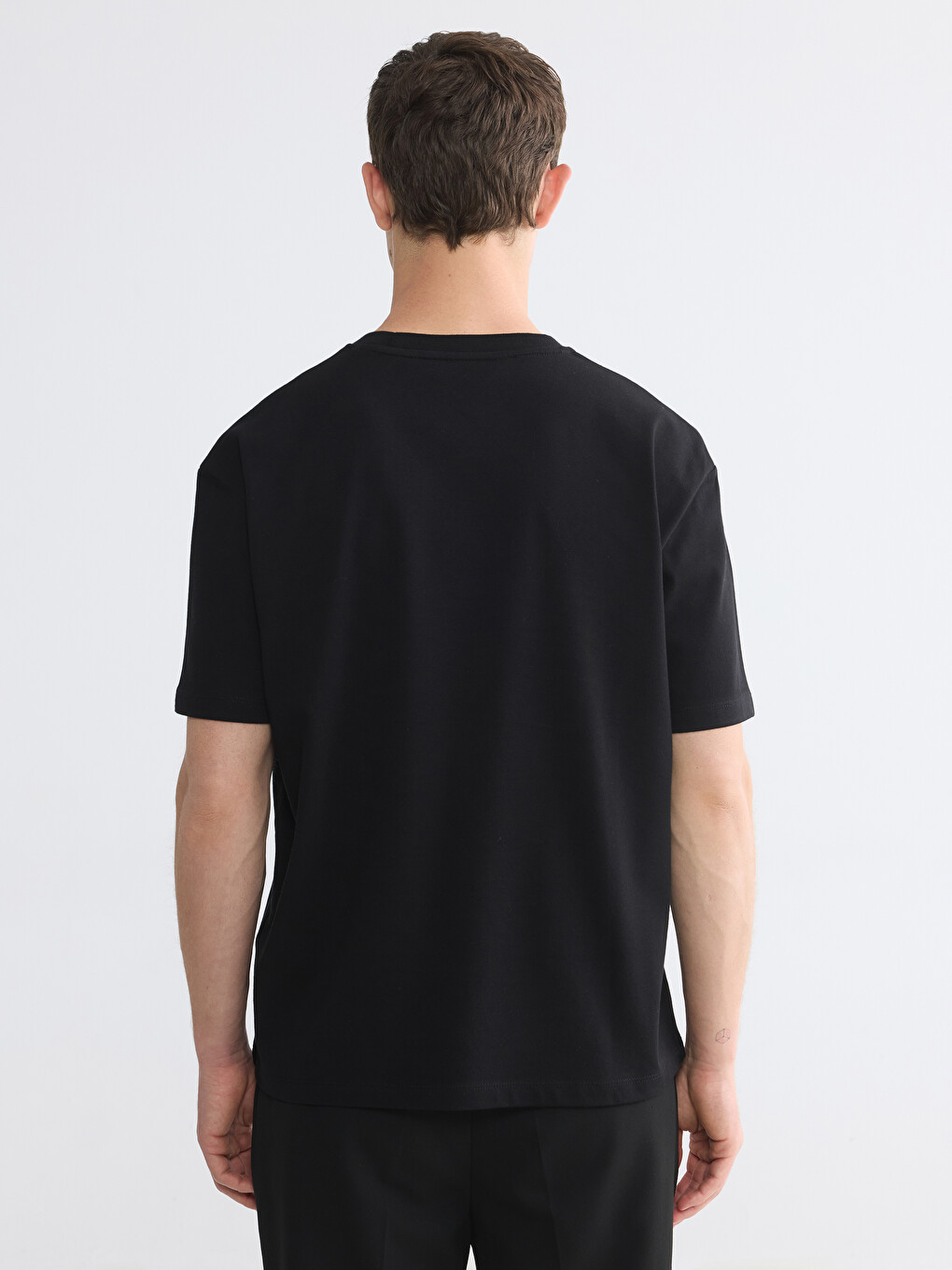 Crew Neck Pocketed Men's T-Shirt-3