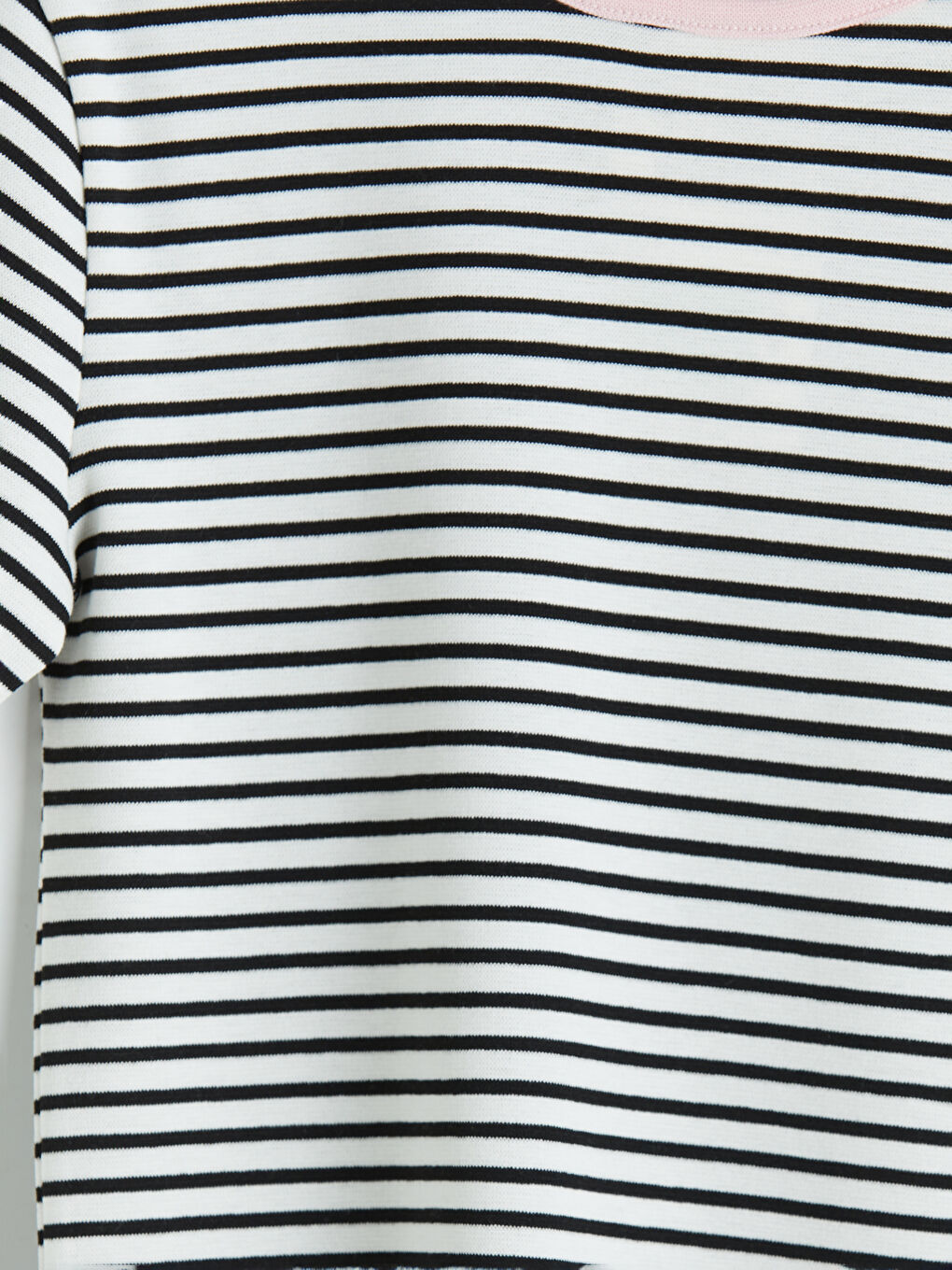 Beyaz Bisiklet Yaka Çizgili Kız Çocuk Tişört-2