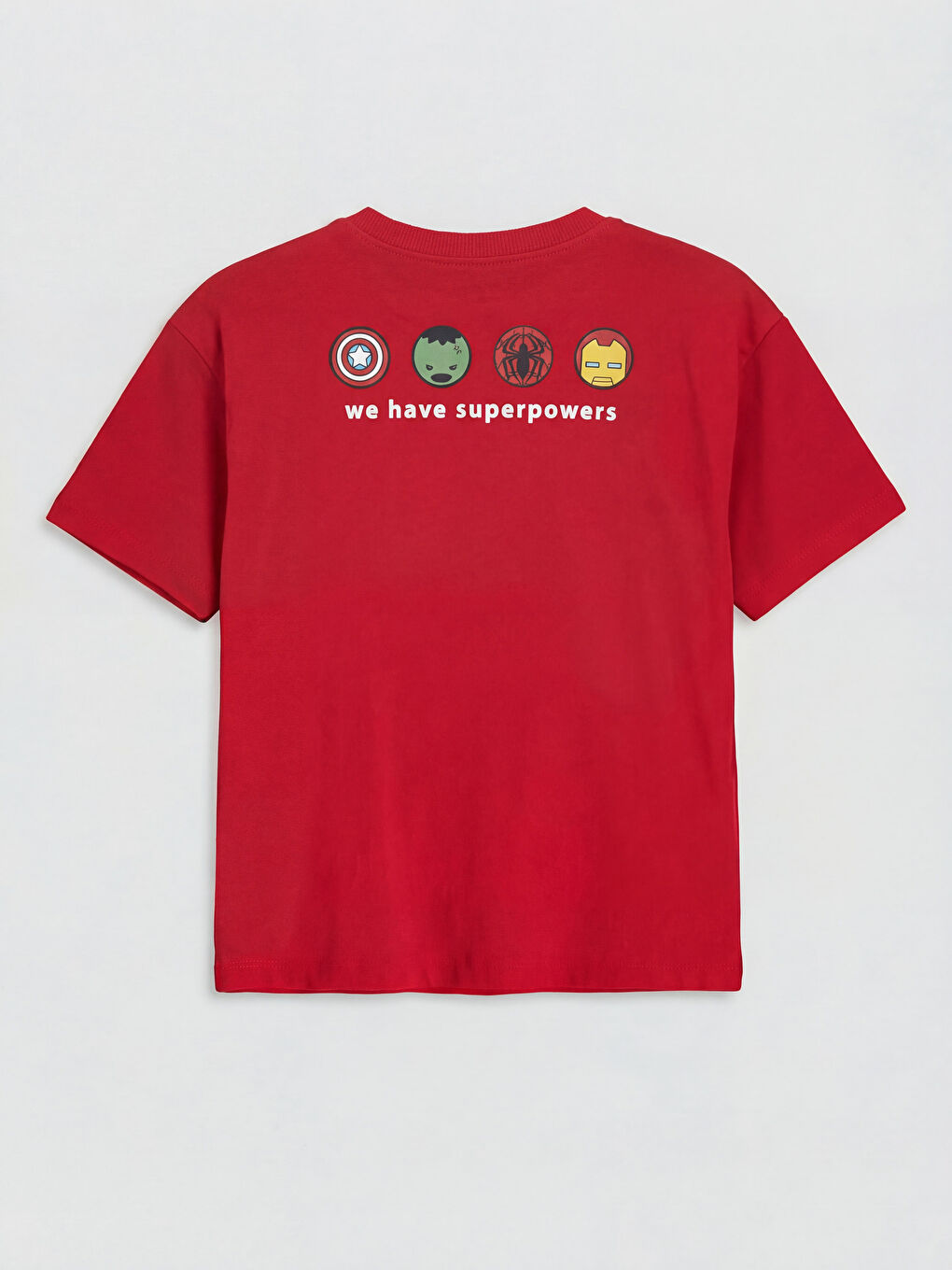 Kırmızı Avengers Baskılı Erkek Çocuk Şortlu Takım-3