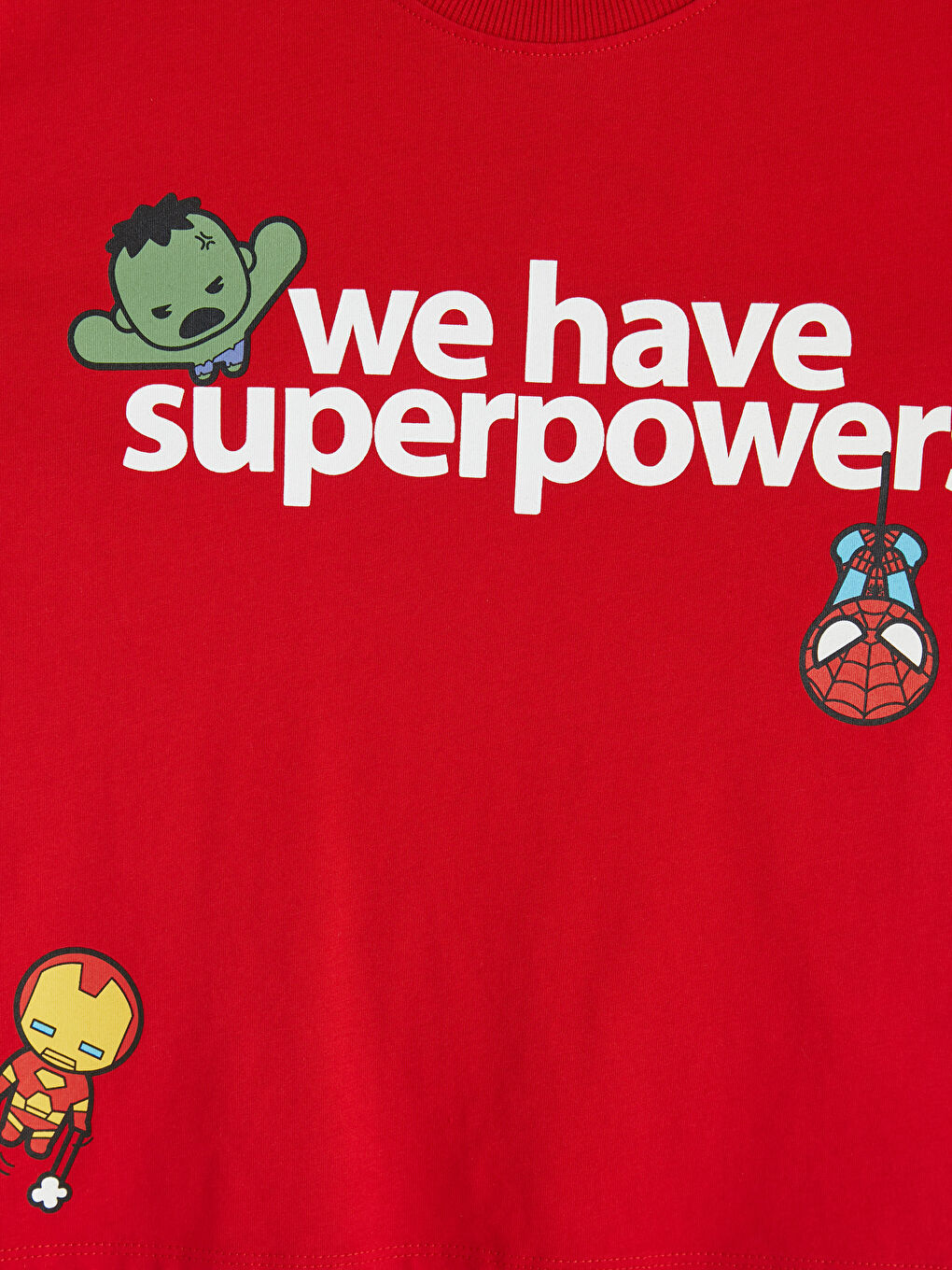 Kırmızı Avengers Baskılı Erkek Çocuk Şortlu Takım-6