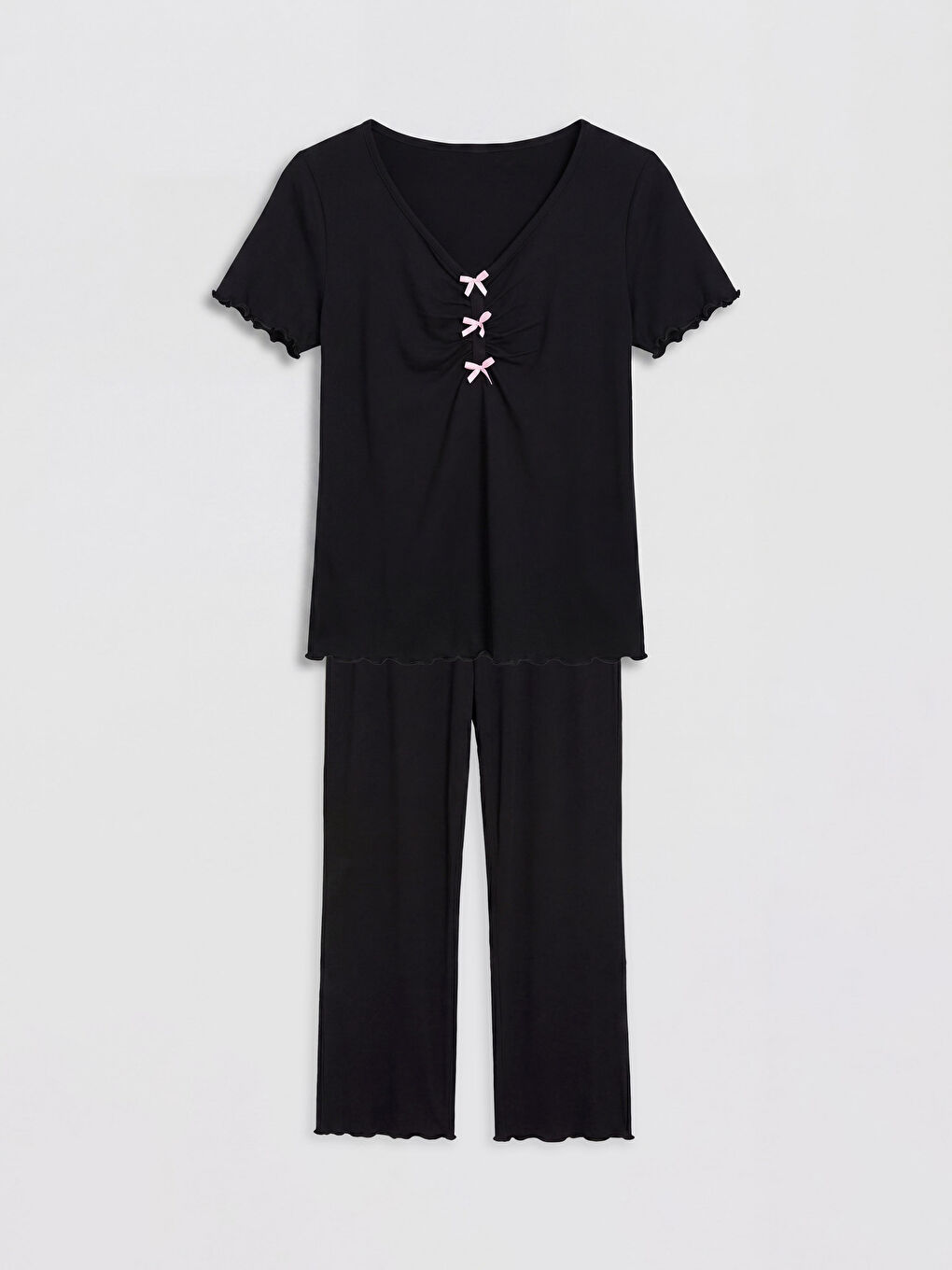 Siyah V Yaka Fiyonk Detaylı Kadın Pijama Takımı