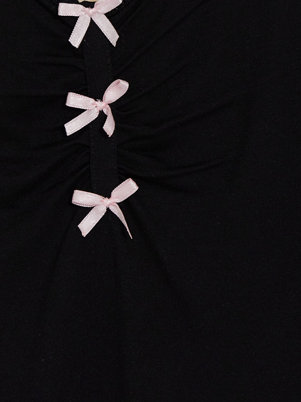 Siyah V Yaka Fiyonk Detaylı Kadın Pijama Takımı-5