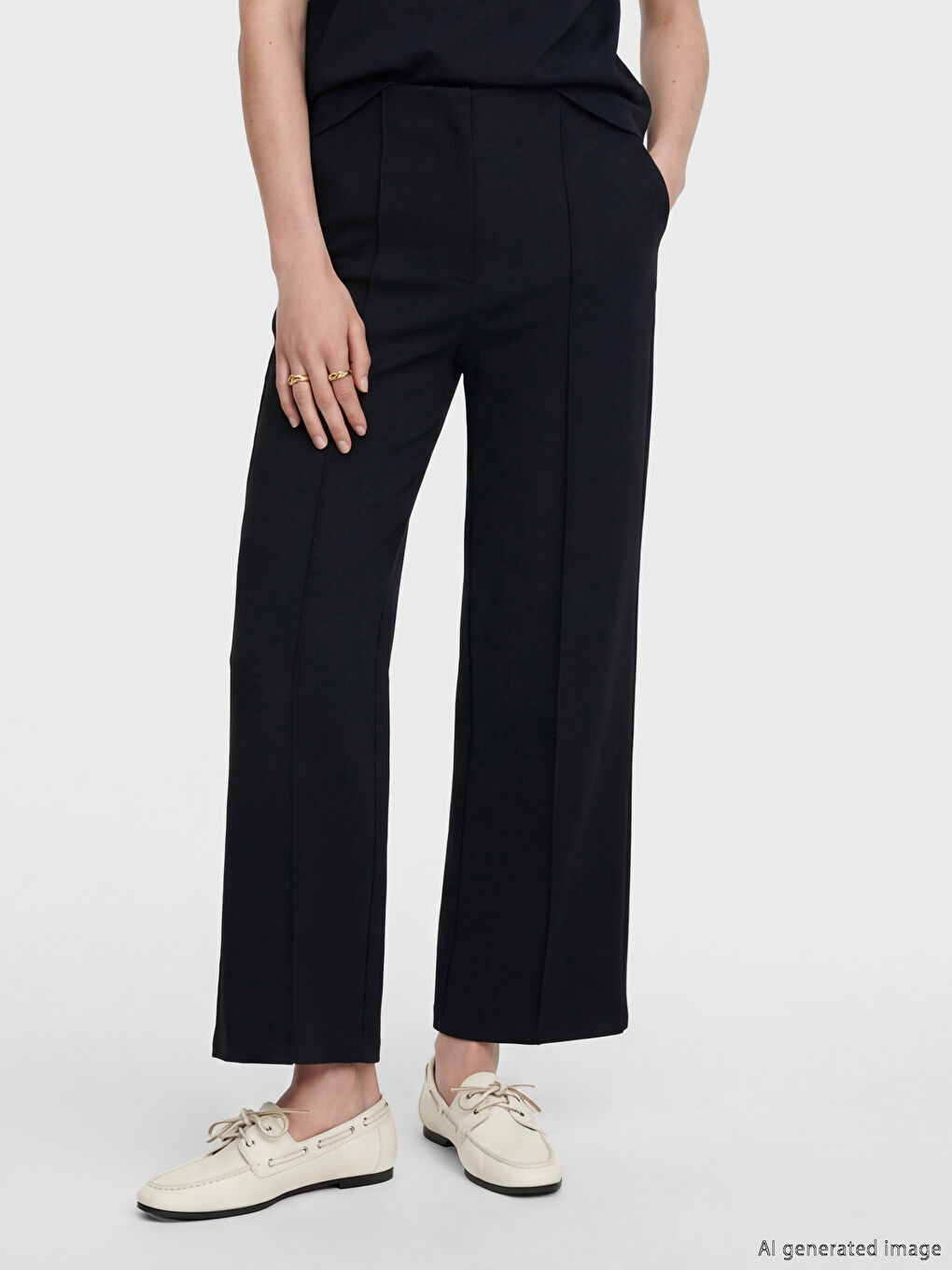 Siyah Yüksek Bel Soft Touch Kadın Eşofman Altı-1