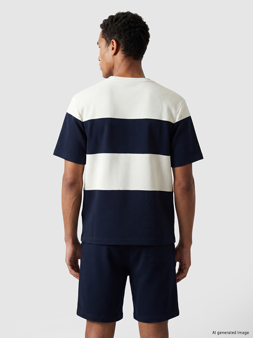 T-shirt me jakë të rrumbullakët me ngjyra të kombinuara për burra-3