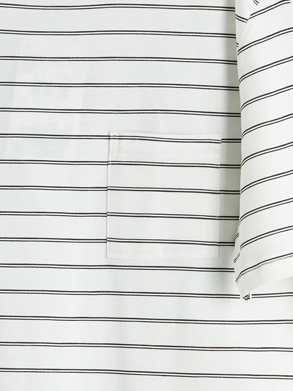 Ekru Bisiklet Yaka Çizgili Erkek Çocuk Pijama Üstü-2