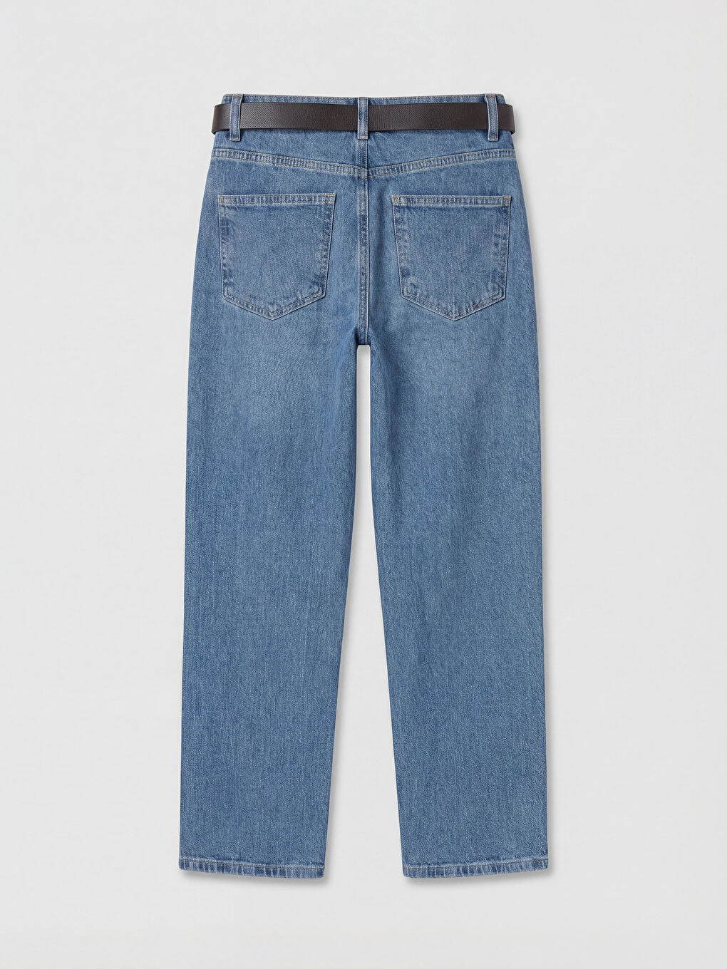 Mavi Beli Kemerli Straight Fit Kadın Jean Pantolon-1