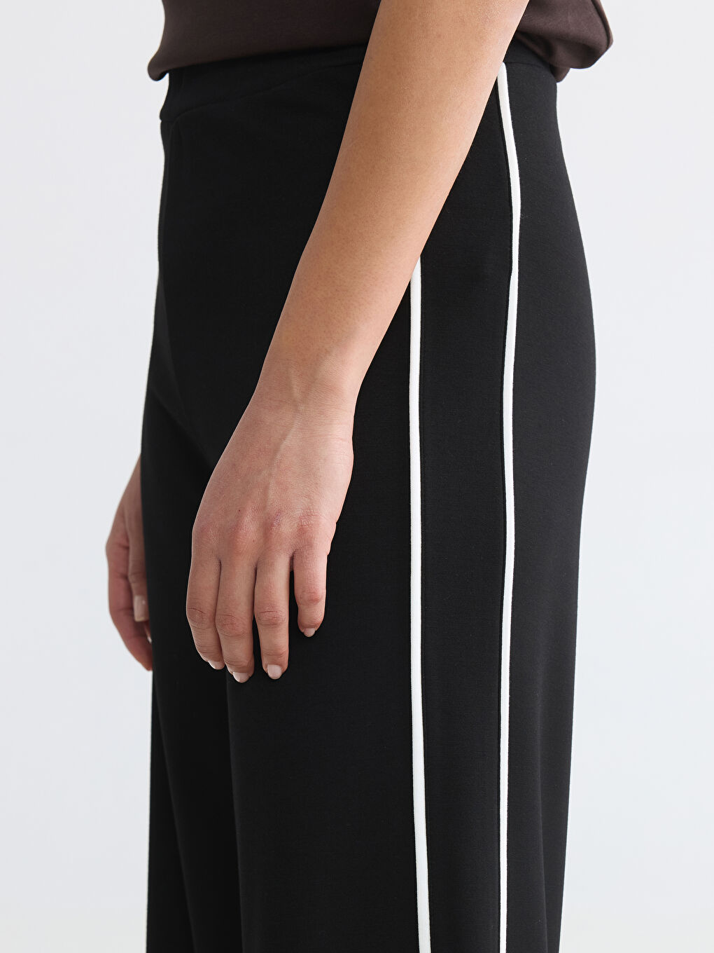 Taped Soft Touch Women's Sweatpants-2