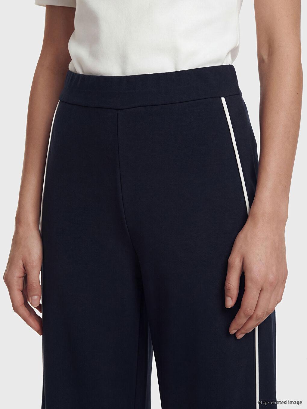 Taped Soft Touch Women's Sweatpants-2