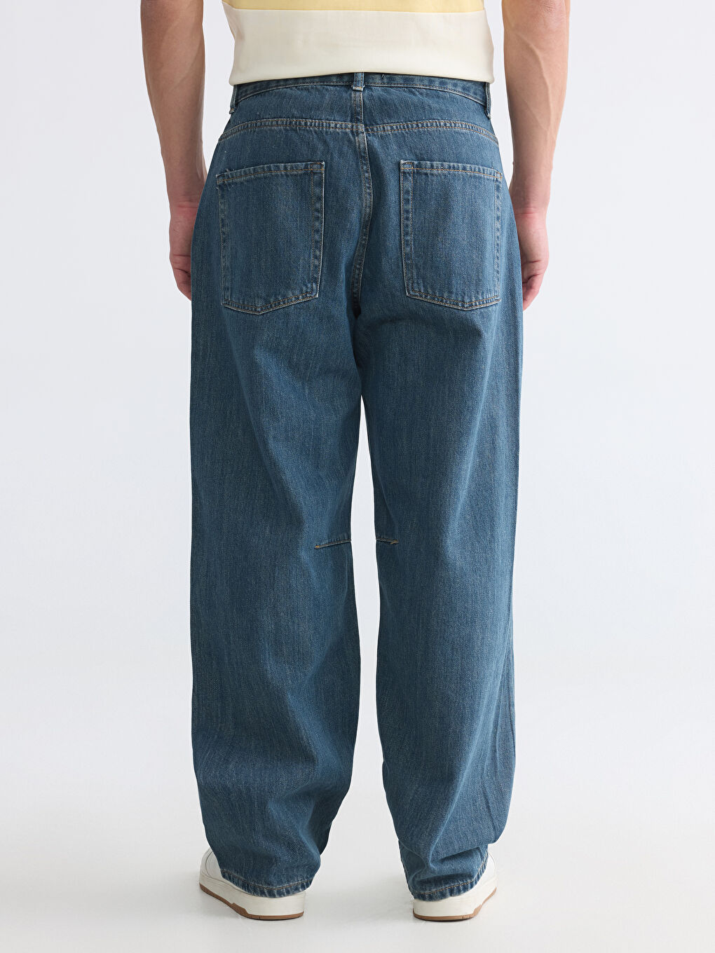 710 Loose Fit Men's Jeans-3