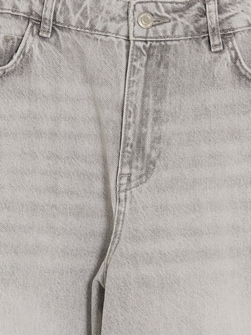 Gri Bermuda Fit Kadın Jean Şortolon-1