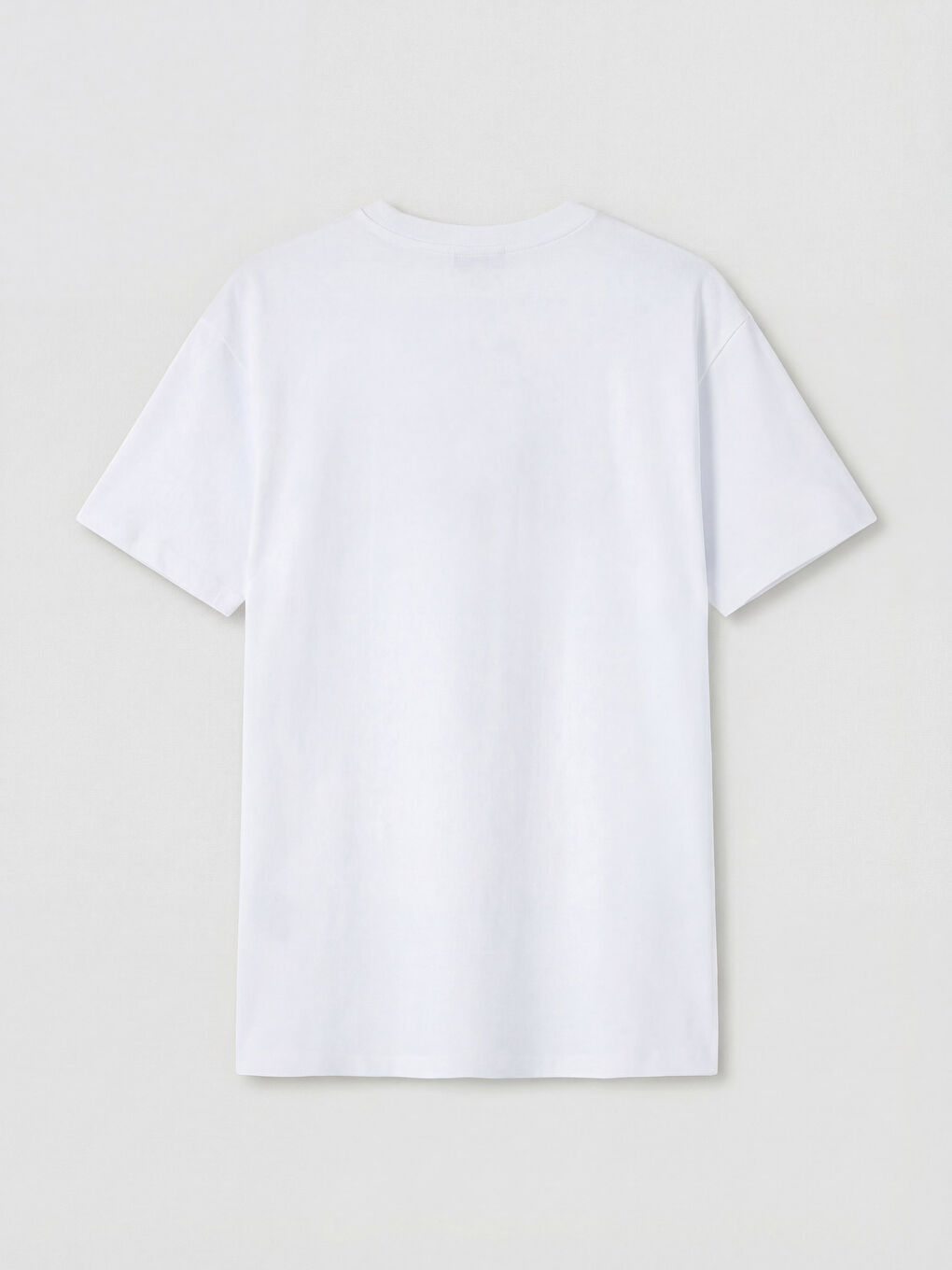 Beyaz Bisiklet Yaka Baskılı Kadın Tişört-1