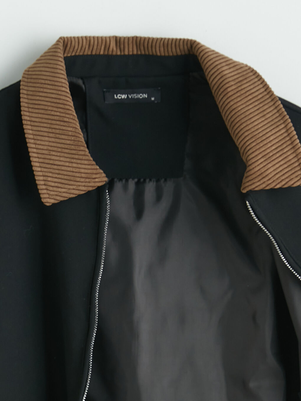 Siyah Standart Kalıp Kadife Yakalı Erkek Mont-2