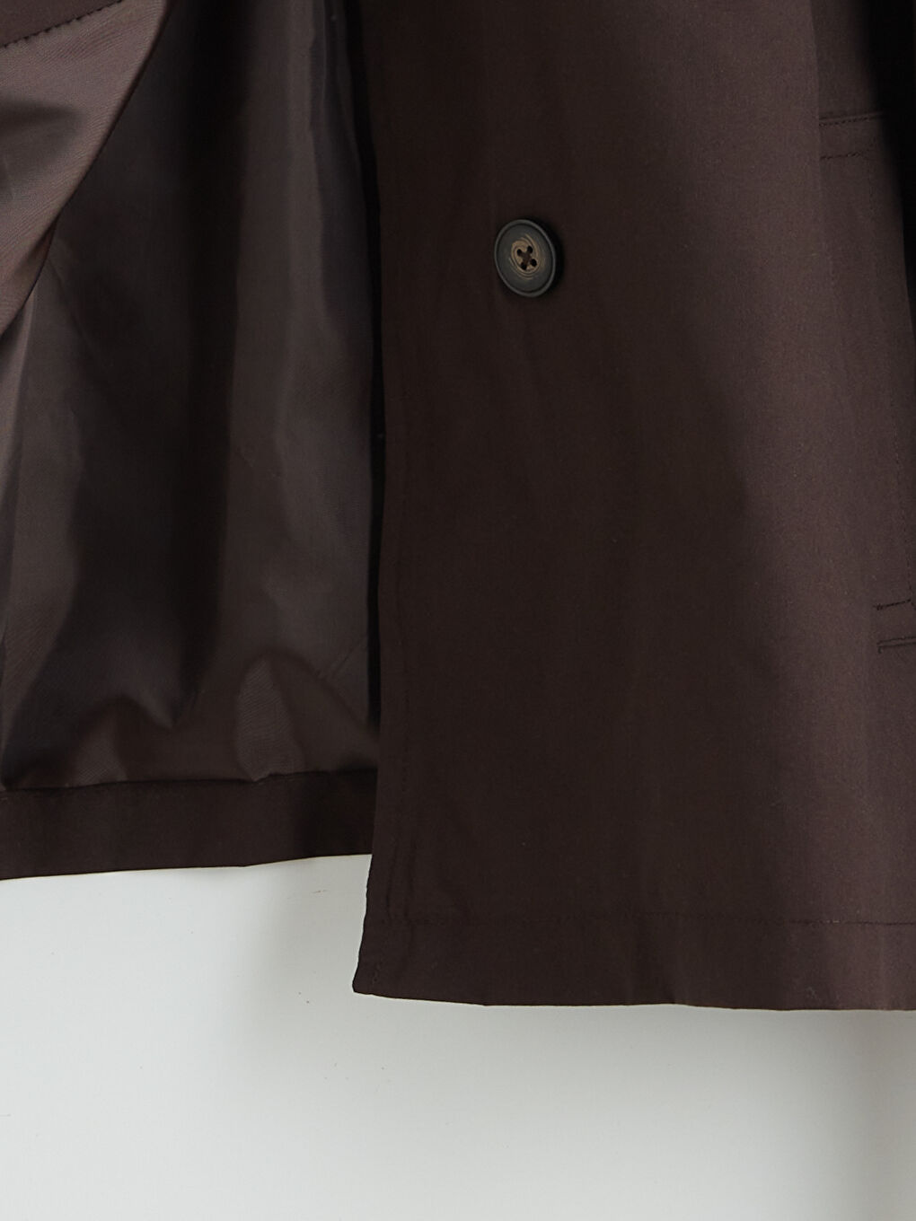 Kahverengi Dik Yaka Kuşaklı Kadın Trençkot-2