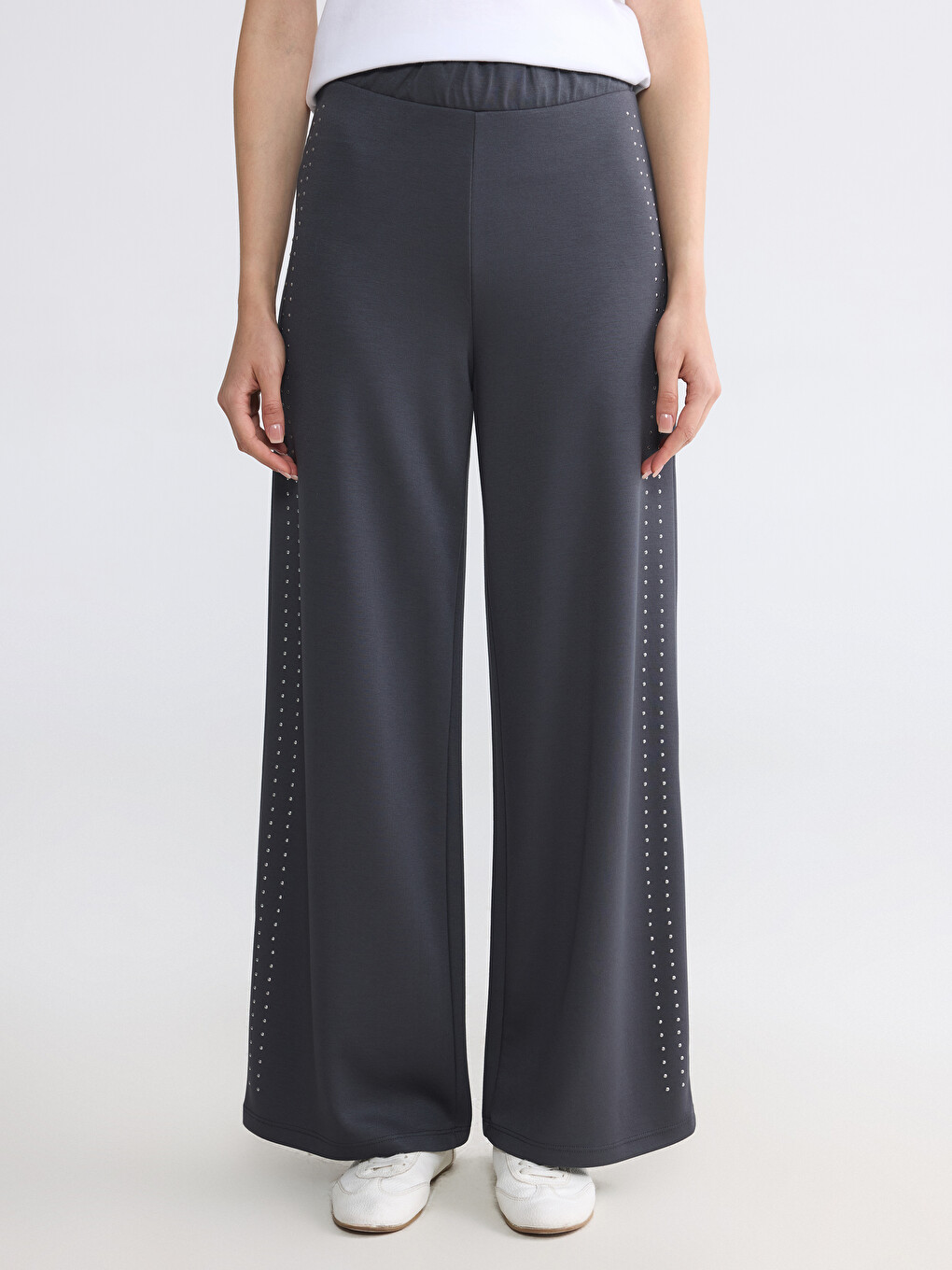 Woman Anthracite Sweatpants-1