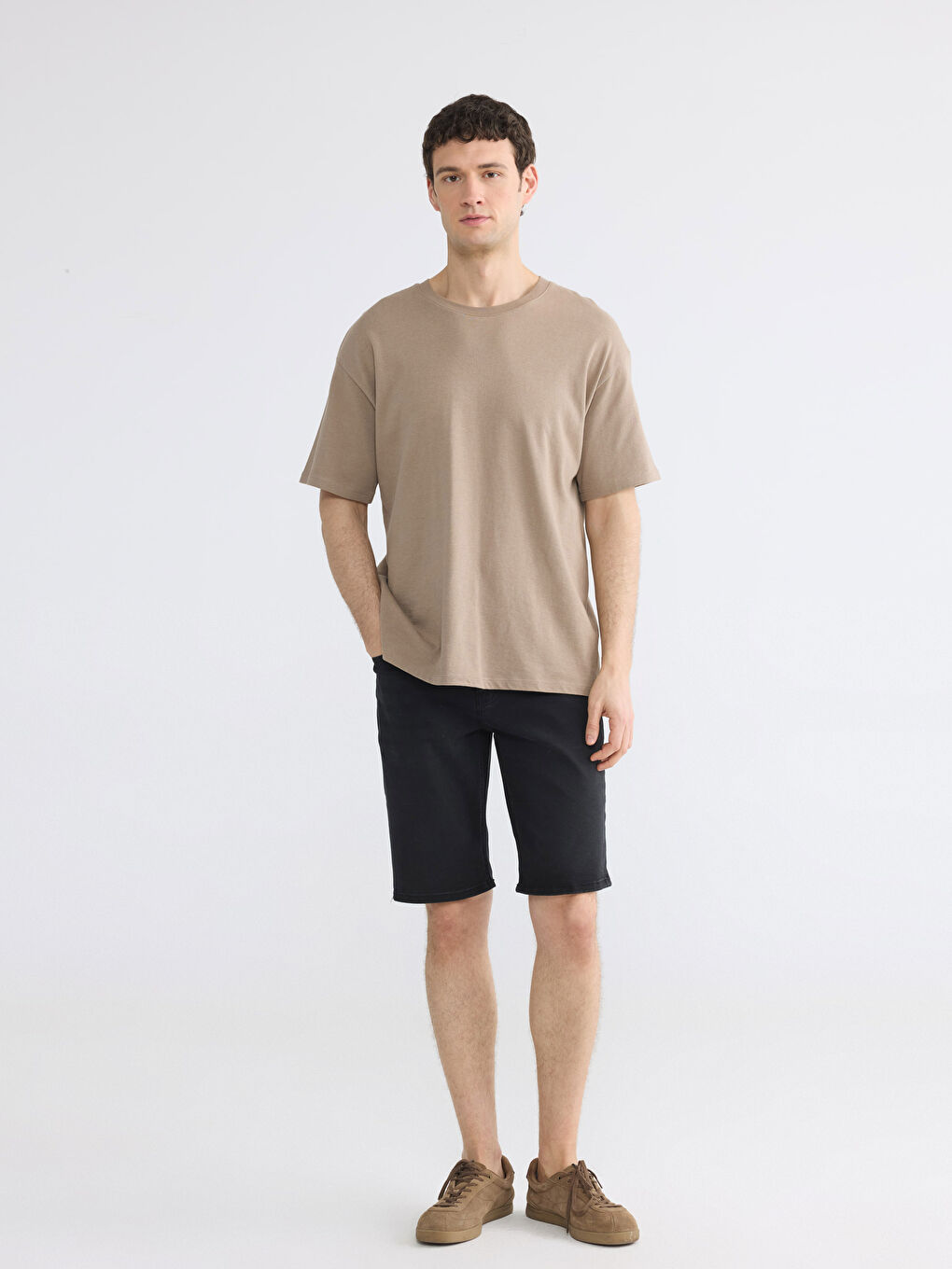 Siyah Slim Fit Erkek Jean Şort