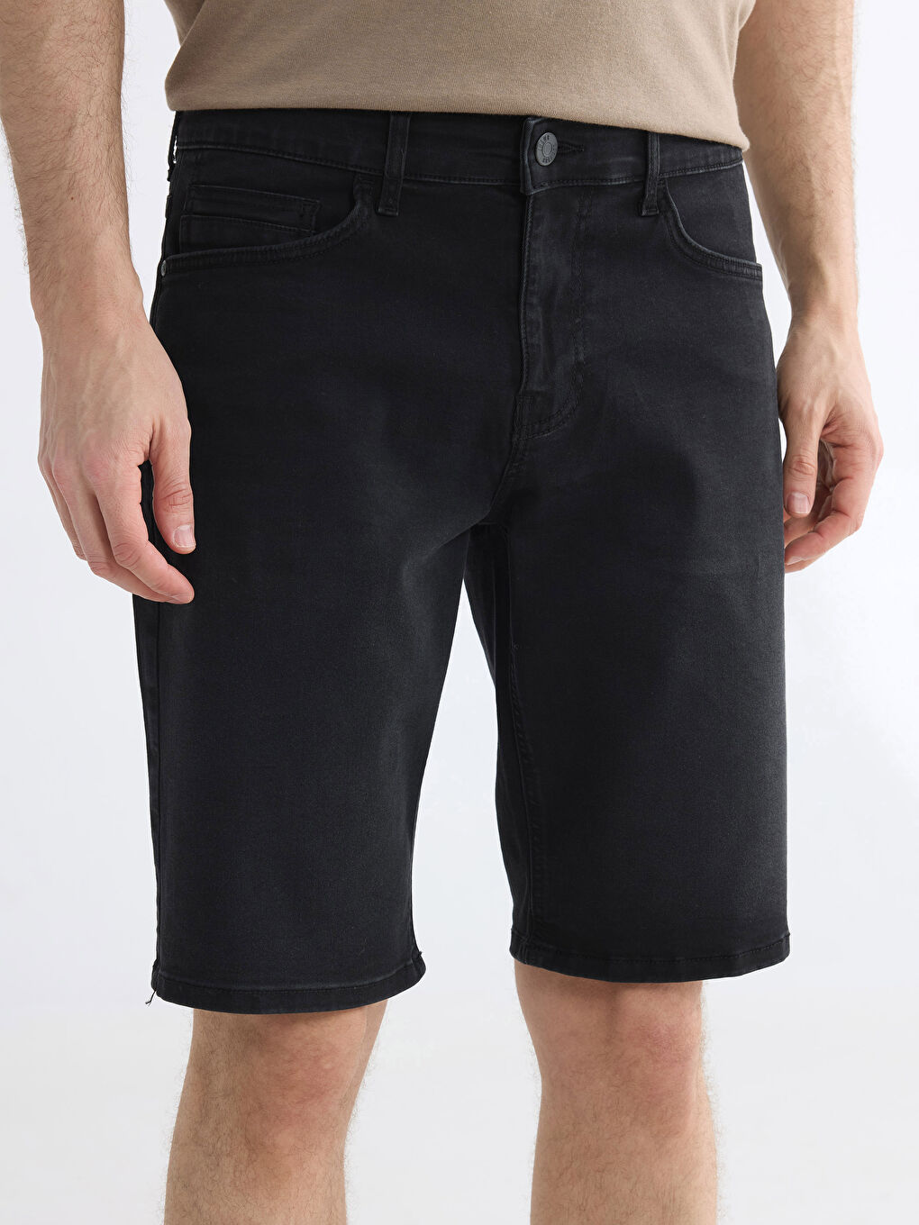 Siyah Slim Fit Erkek Jean Şort-2