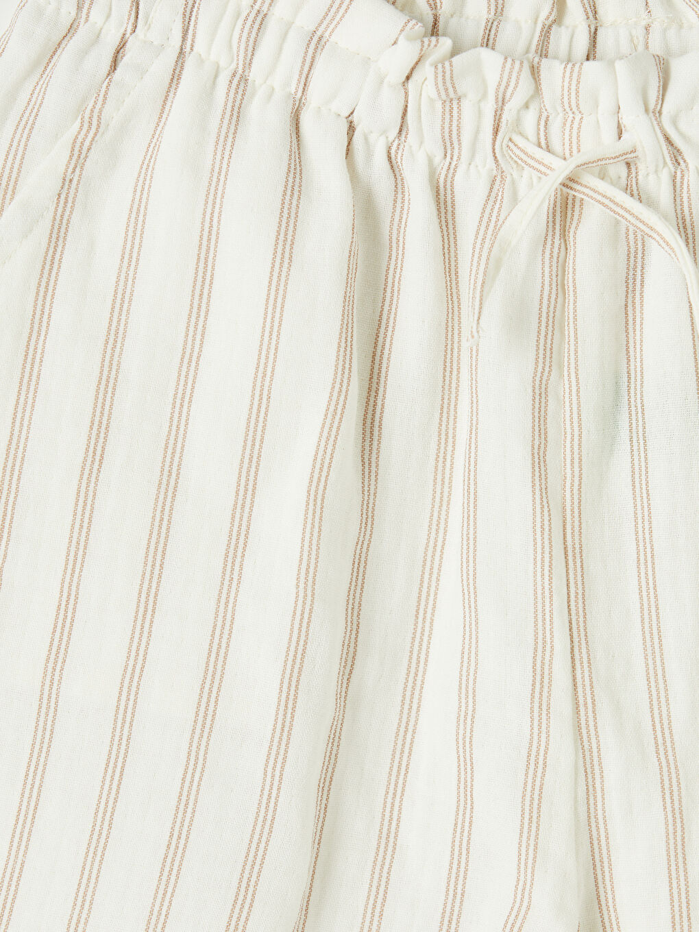 Bej Kız Çocuk Beli Lastikli Çizgili Şort-2