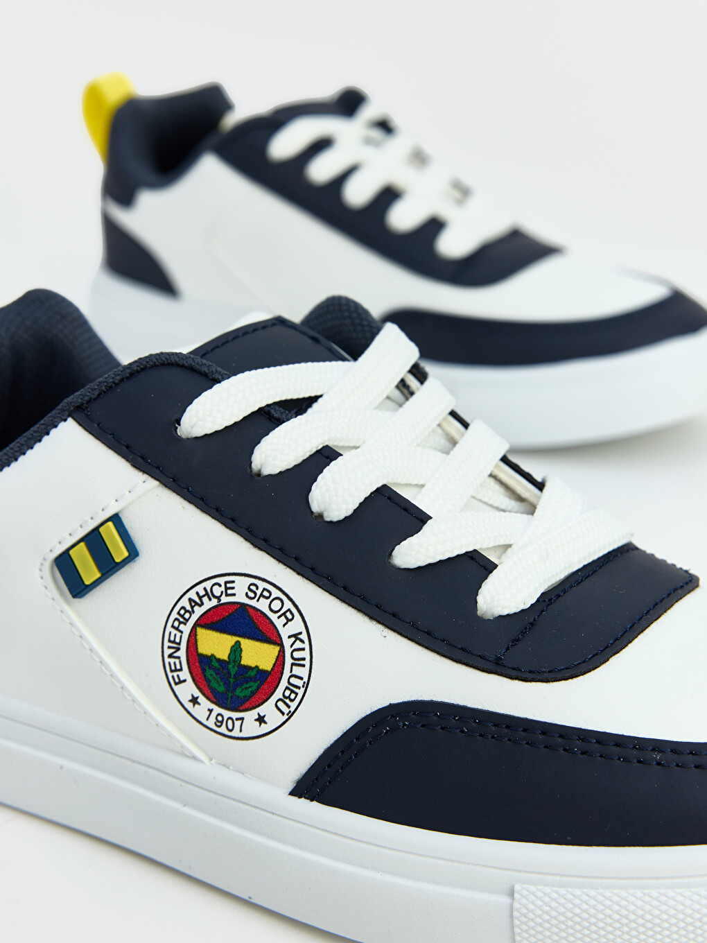 Beyaz Fenerbahçe Baskılı Erkek Çocuk Spor Ayakkabı-2