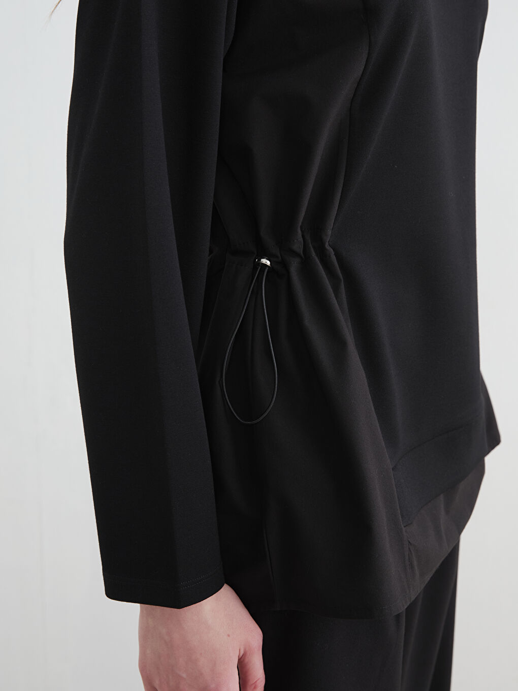 Siyah Büzgülü Soft Touch Kadın Sweatshirt Tunik-2
