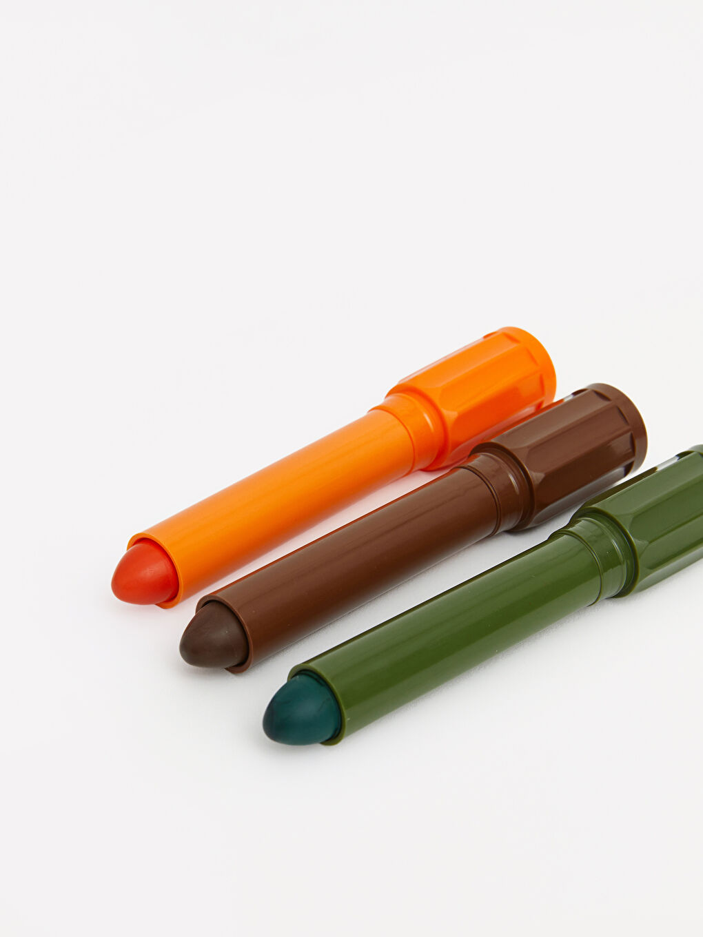 3 Renkli Yüz Boyası-1