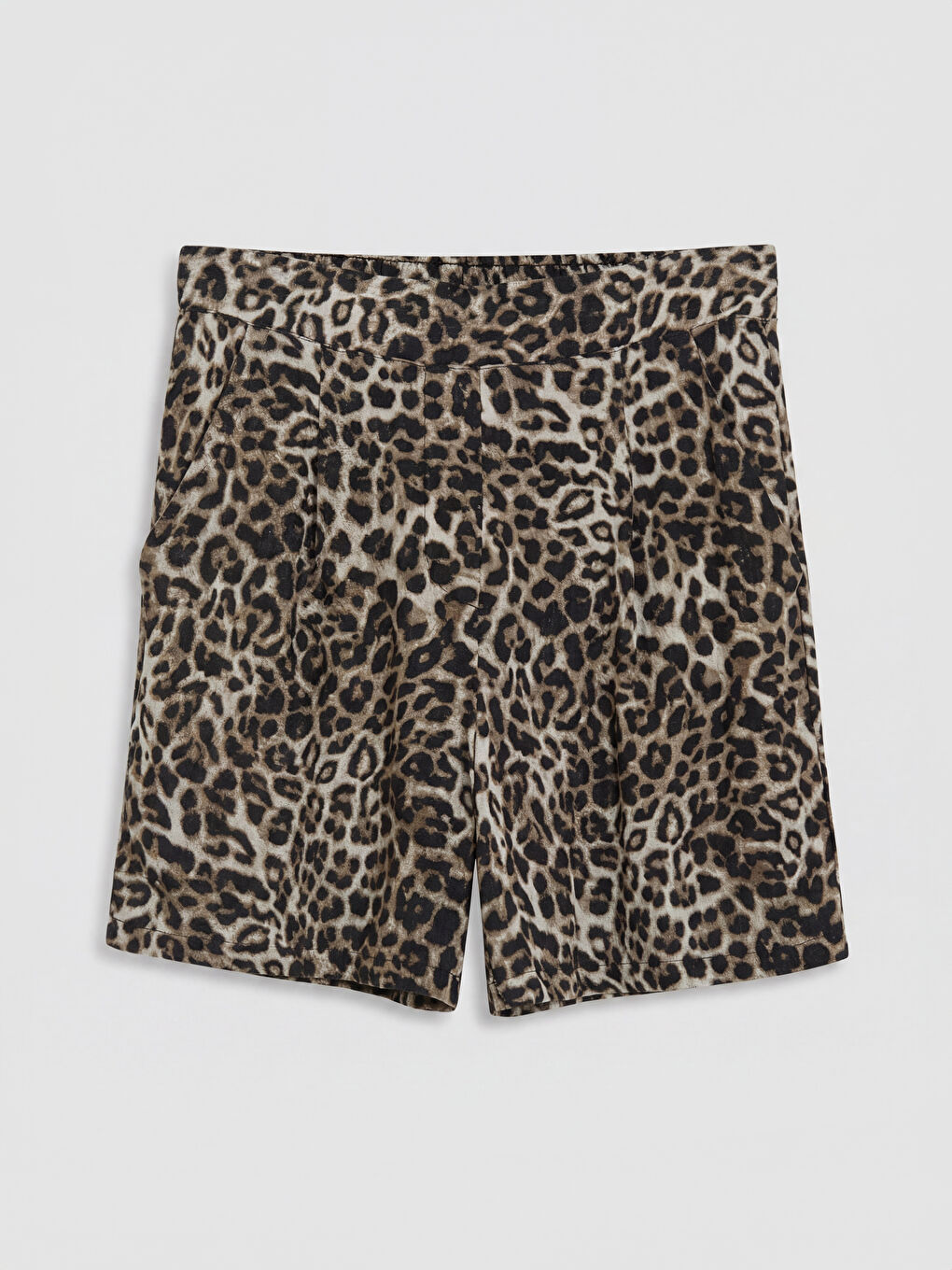 Kahverengi Yüksek Bel Leopar Desenli Kadın Şort