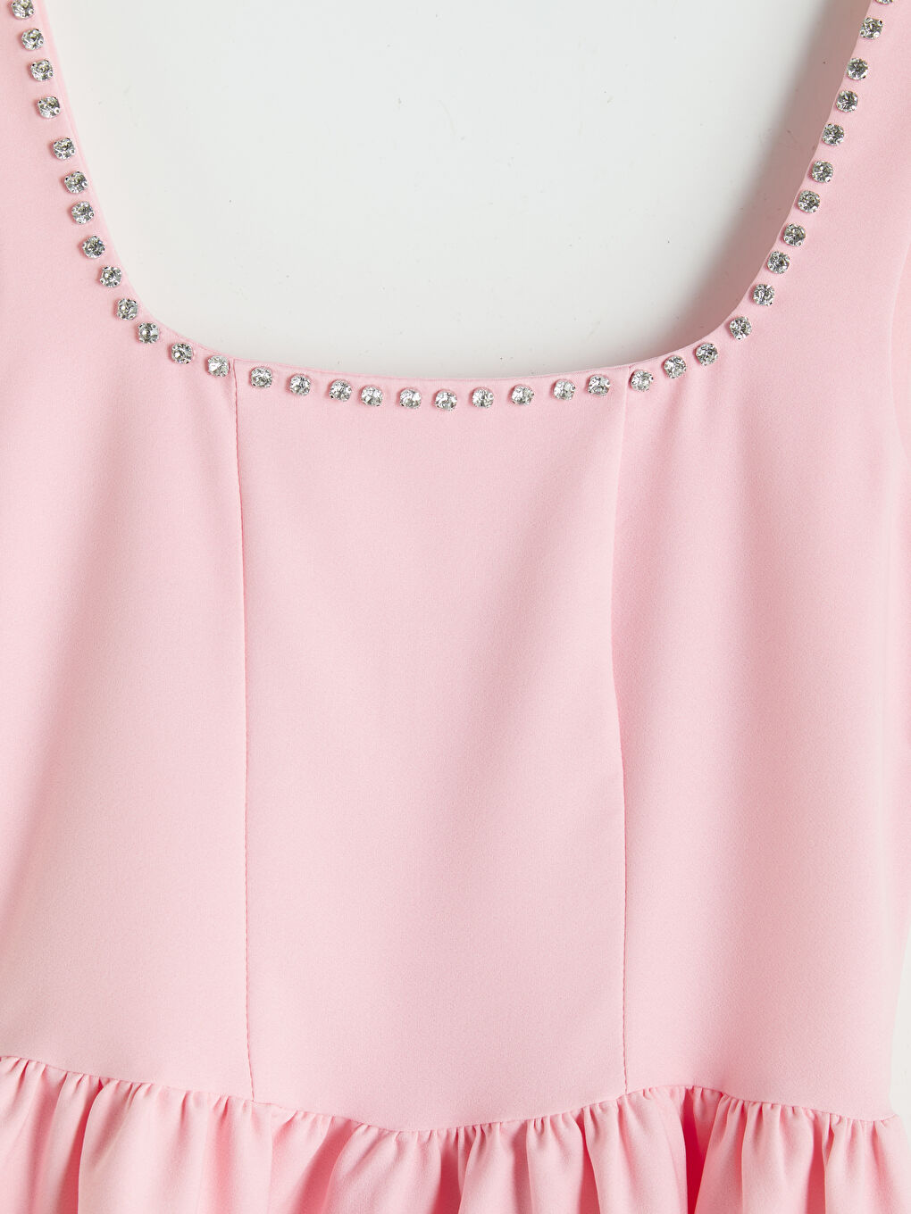 Pembe Kare Yaka Taşlı Mini Elbise-6