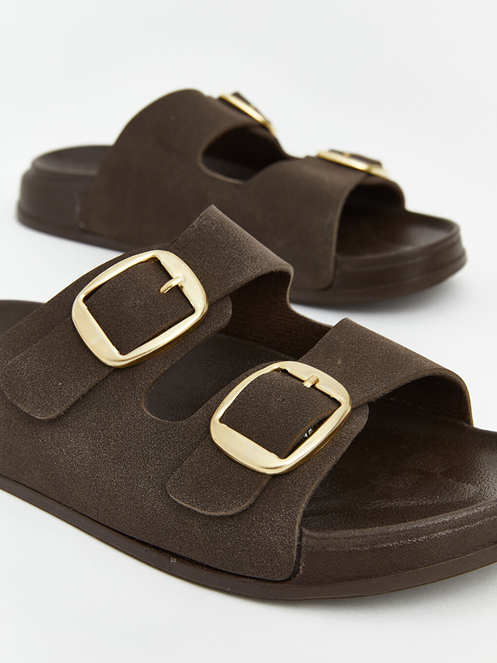 Kahverengi Çift Bantlı Kadın Terlik-2