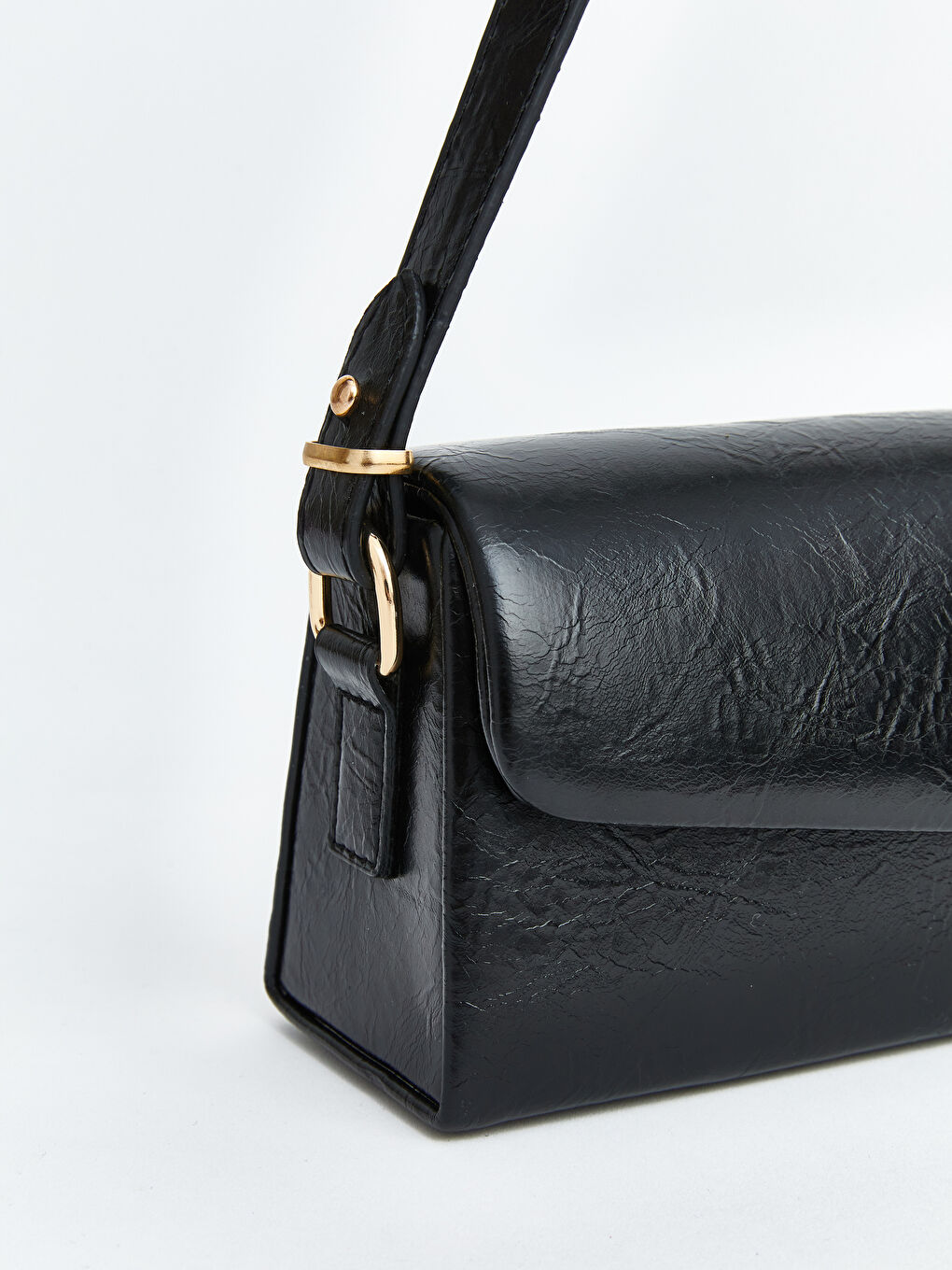 Siyah Deri Görünümlü Kadın Omuz Çantası-2