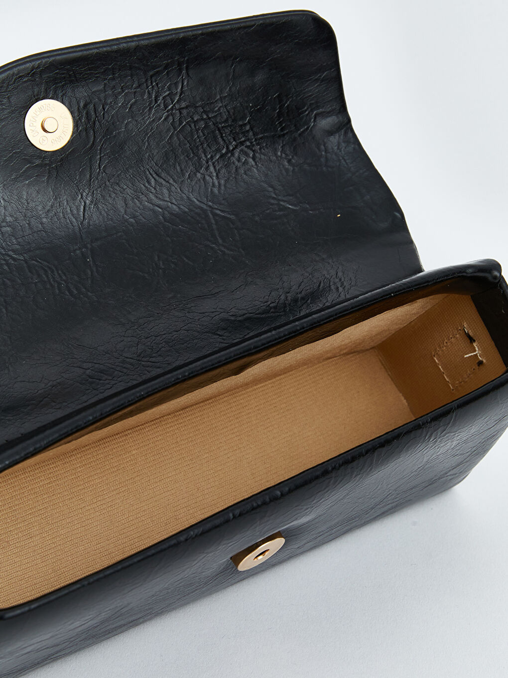 Siyah Deri Görünümlü Kadın Omuz Çantası-3