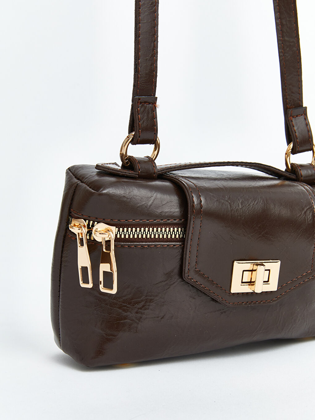 Kahverengi Deri Görünümlü Kadın Omuz Çantası-3