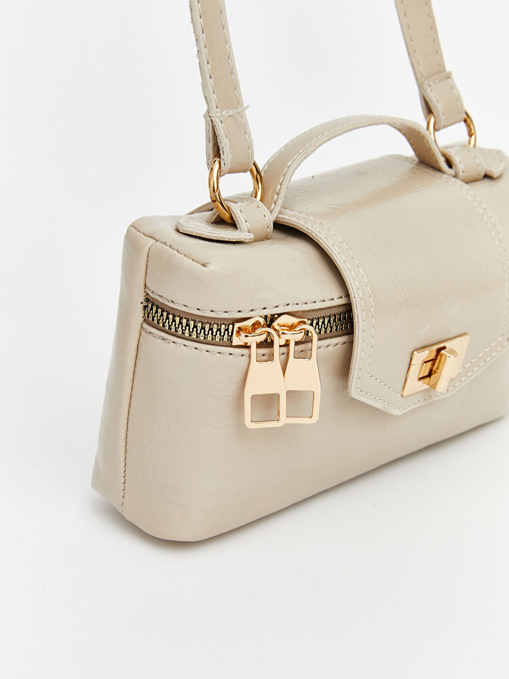 Kahverengi Deri Görünümlü Kadın Omuz Çantası-2