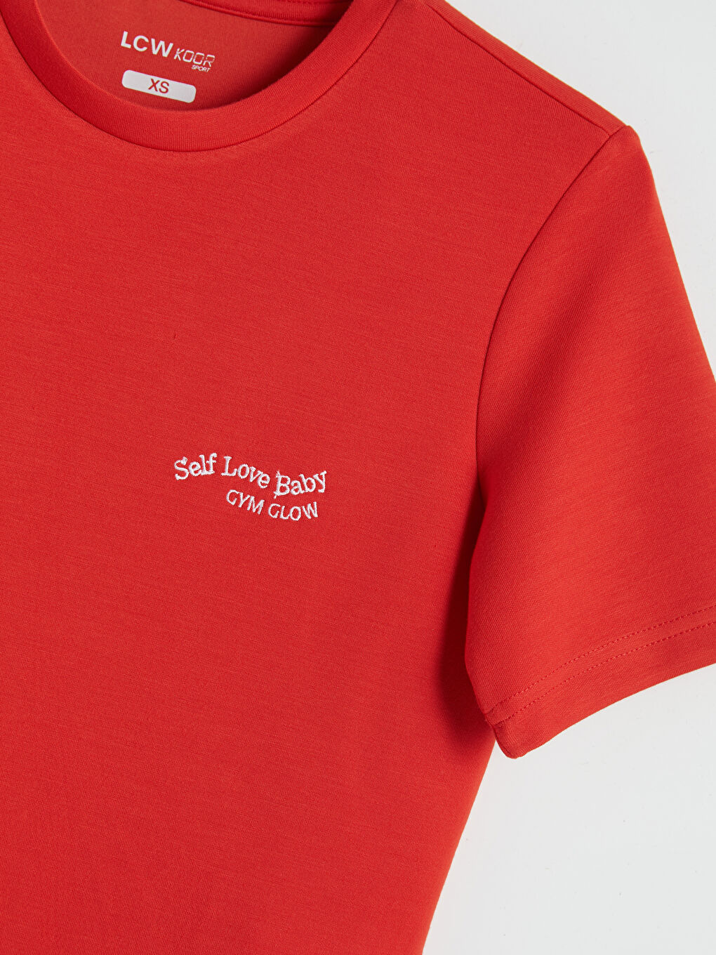 Kırmızı Nakışlı Soft Touch Kadın Spor Tişört-2